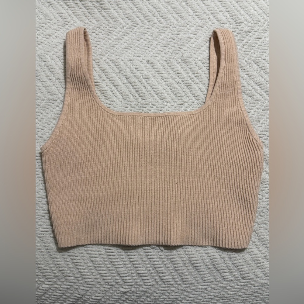 🌜2for$35🌛ARITZIA/BABATON Scupltknit Square Neck crop top - Small